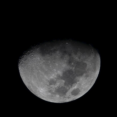 _DSC4704 moon