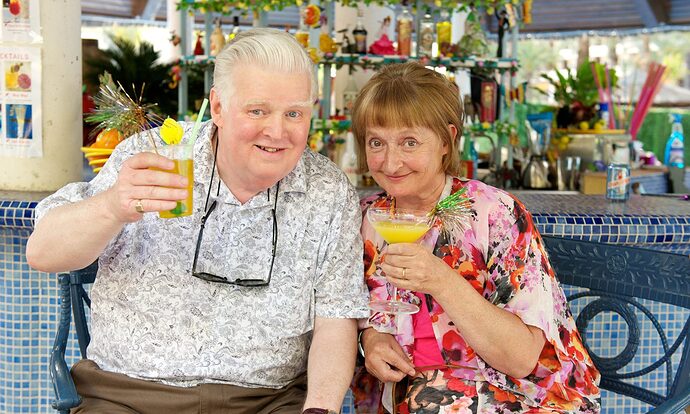 Benidorm-Donald-Jacqueline-ec6ea7b