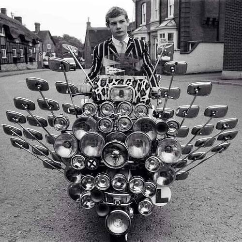 489959022_1095737315917078_4114131475290559405_n