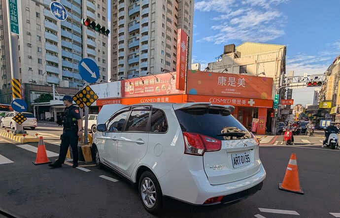 PXL_20251225_063553260~2