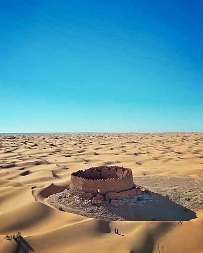 built-over-1-000-years-ago-in-the-dead-center-of-an-ocean-v0-7yd2ph4dfq6h1